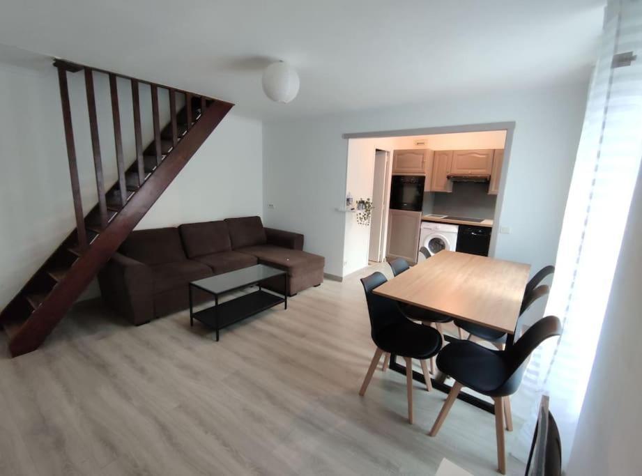 Ferienwohnung Duplex Cosy Gonesse Exterior foto