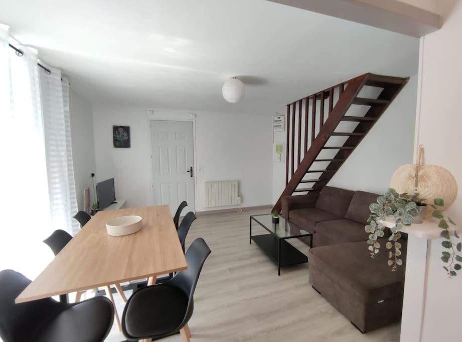Ferienwohnung Duplex Cosy Gonesse Exterior foto